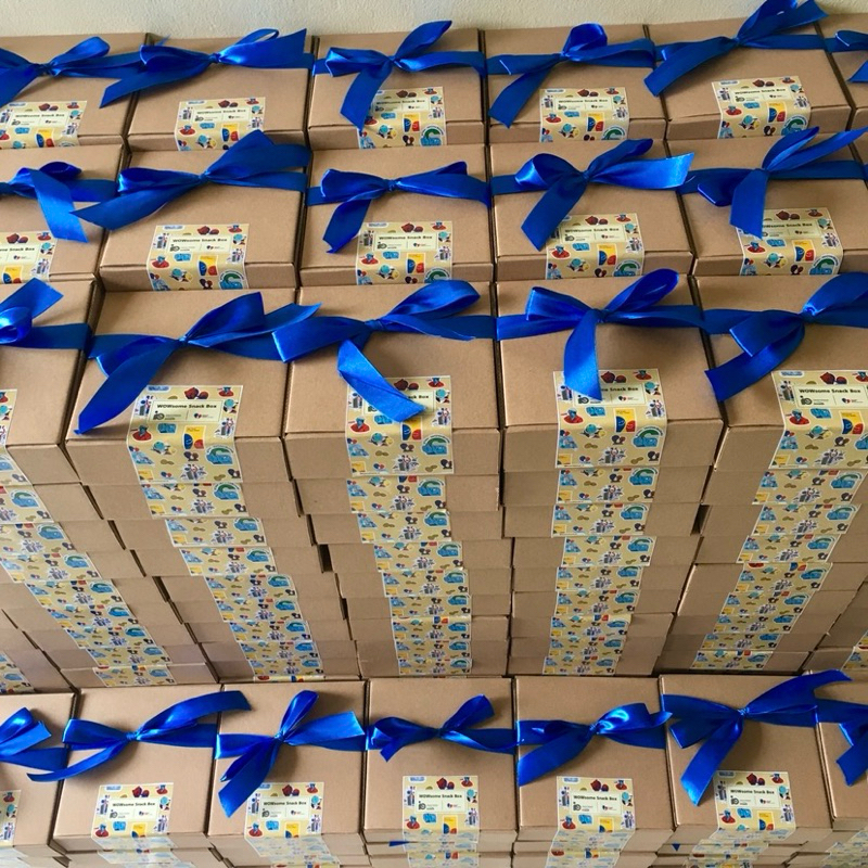 

CUSTOM COOKIES & BROWNIES GIFT HAMPERS SOUVENIRS @thecookieclub.id