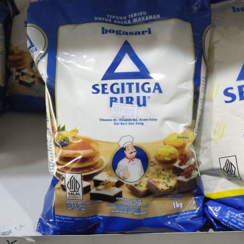 

Bogasari Tepung Segitiga Biru Premium Kemasan 1kg