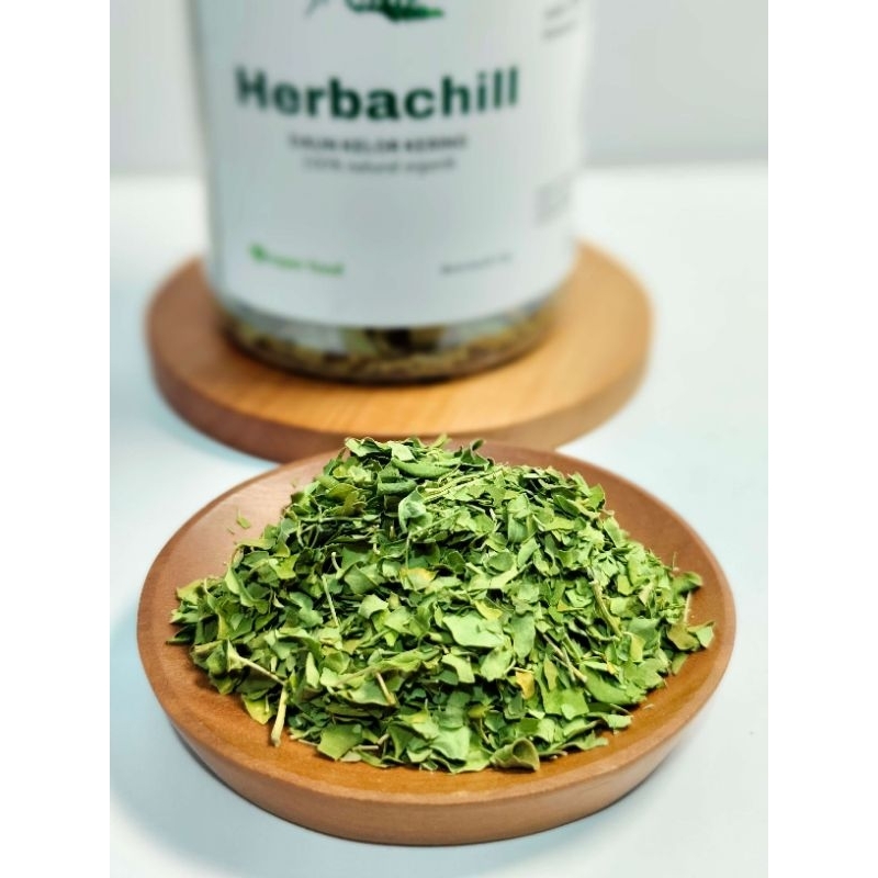

Herbachill Daun Kelor Kering 15gr - Minuman Herbal Kelor untuk Relaksasi dan Mood Booster
