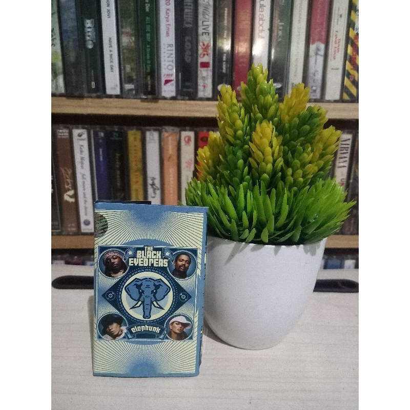 KASET THE BLACK EYED PEAS ELEPHUNK