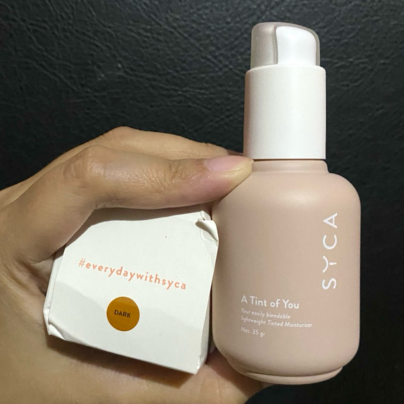 NEW & Preloved SYCA A Tint of You Skin Tint tinted moisturizer shade Medium Sand & Dark