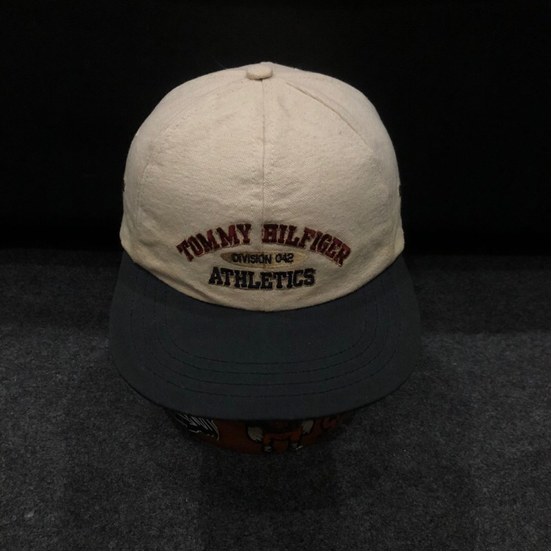 topi tommy hilfiger vintage usa second original