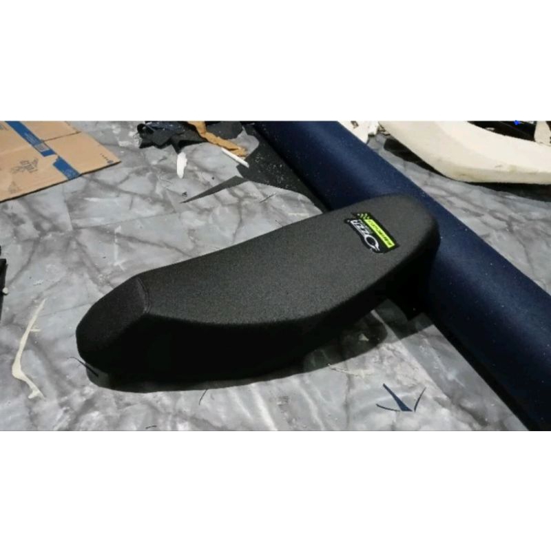 Jok roadrace motor Supra x 125 KARBU - jok Supra - jok Supra x 125 road race kulit amplas