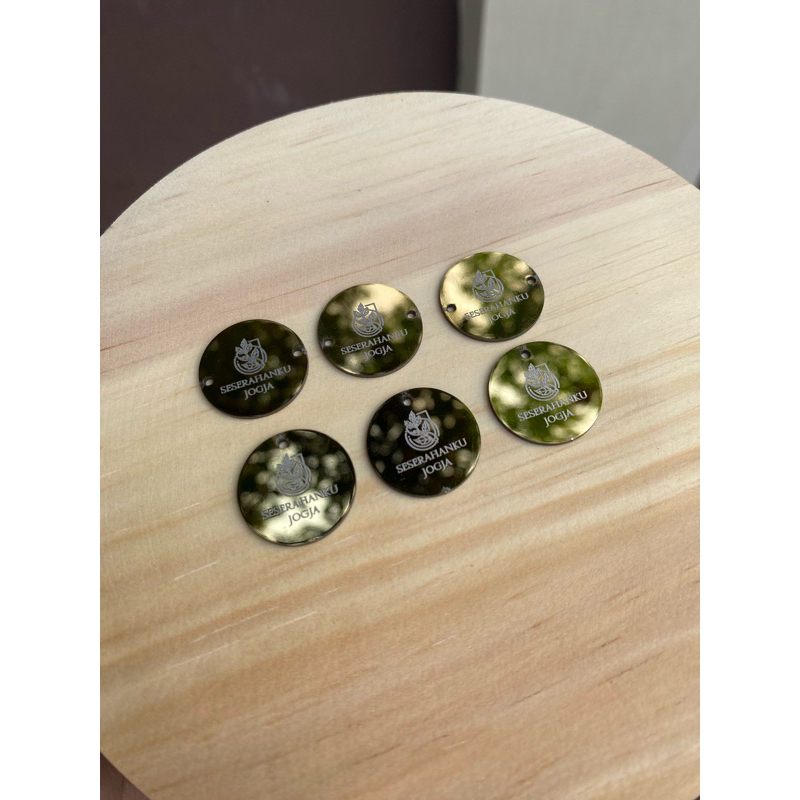 label besi brand label hijab bulat label baju label meja