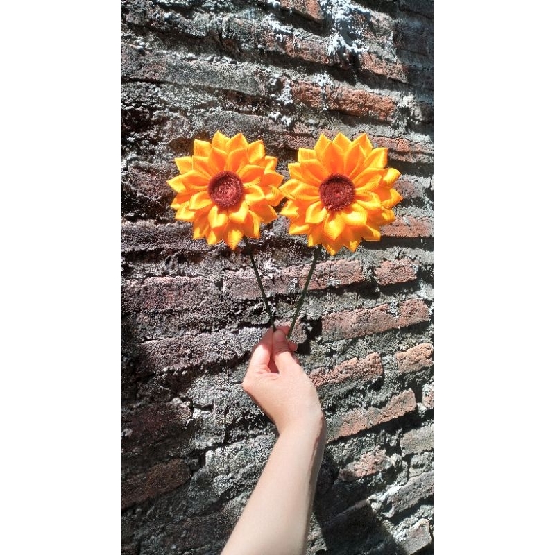 Bunga matahari/ Bunga/ Matahari/ pita satin/ Bunga Matahari pita satin/ single /Bunga Matahari