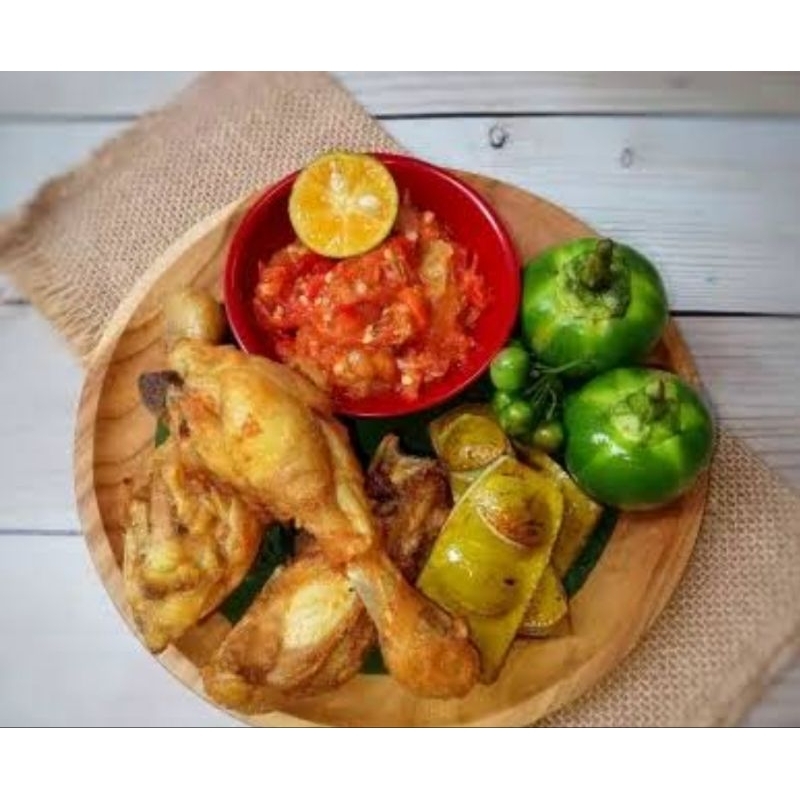 

ayam goreng sambel terasi isi 8 potong