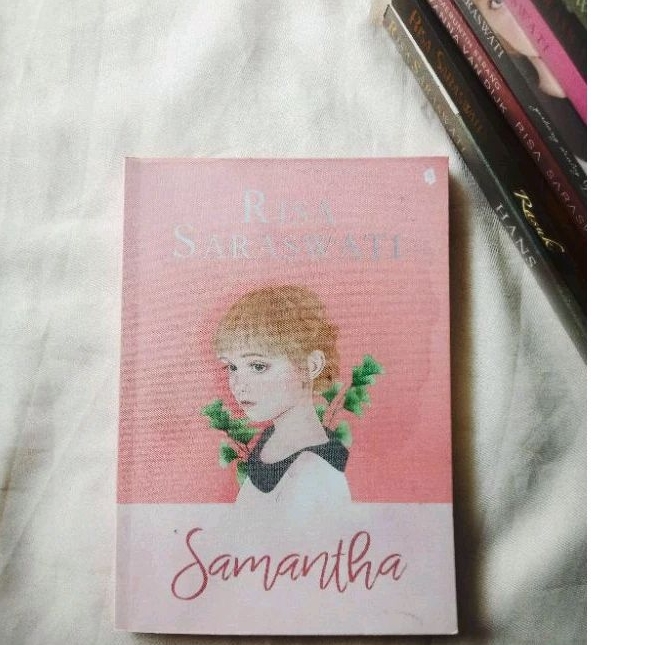 Novel Samantha karya Risa Saraswati Bekas Kolpri