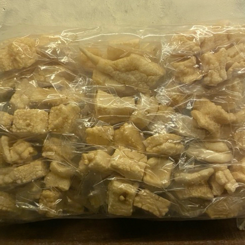 

krupuk tahu kotak