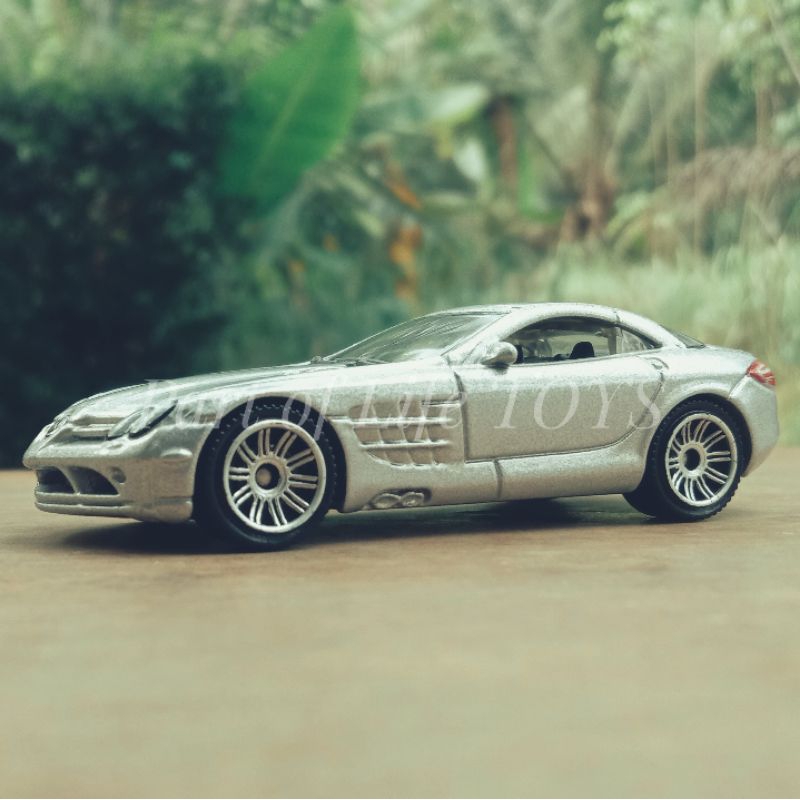 Matchbox Mercedes-Benz SLR McLaren (loose)