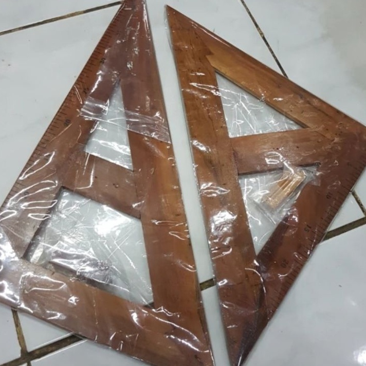 

KI3 Penggaris Kayu 1 Meter Penggaris Set Kayu Segita Busur Kayu Jangka Kayu Penggaris Kayu Segita