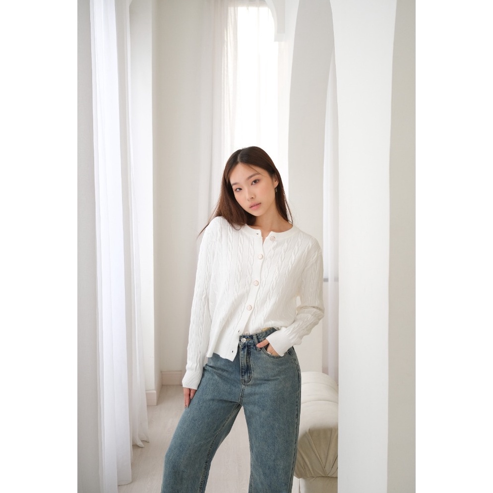 Kiyorawears  Haerin Knit Cardigan  Premium Cable Knit Sweater  Sweater Wanita  Cardigan Rajut  Atasa