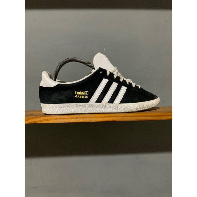 adidas gazelle OG second