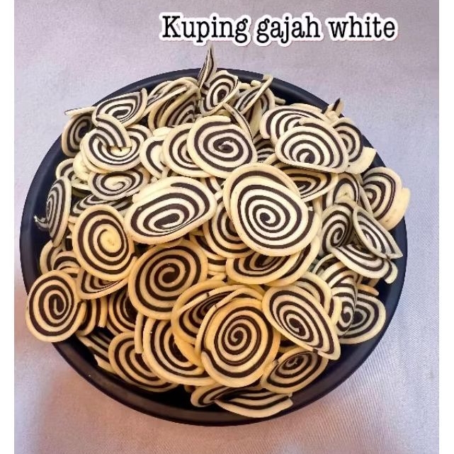 

KUPING GAJAH 500 GRAM