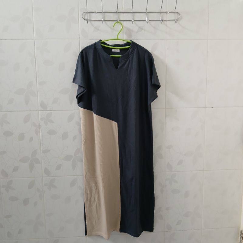 Preloved - Nyonya Nursing Wear - Diva Dresz