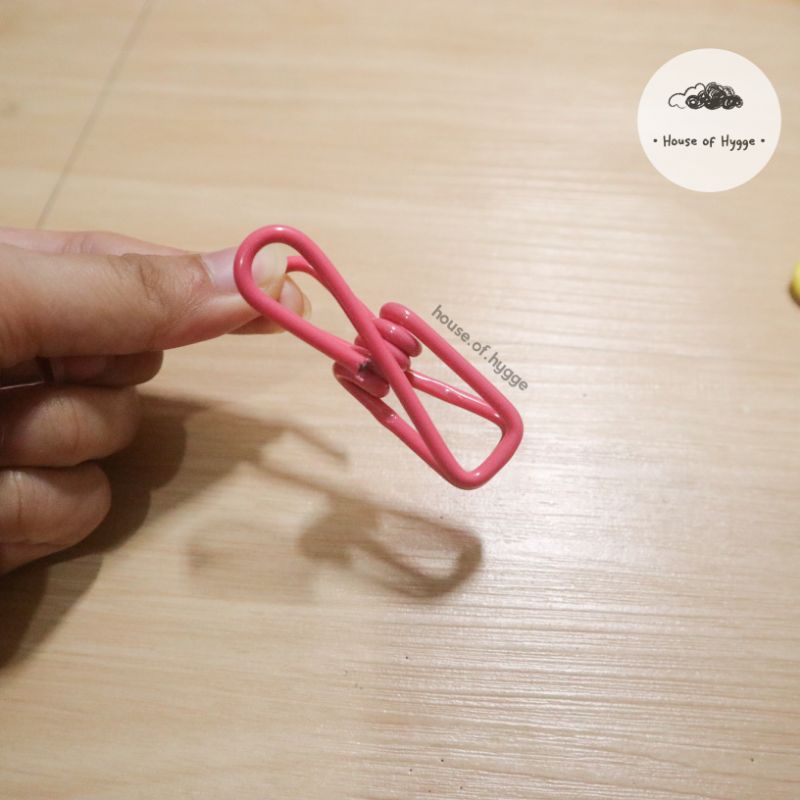 

Paper Clip Aestetic Pastel