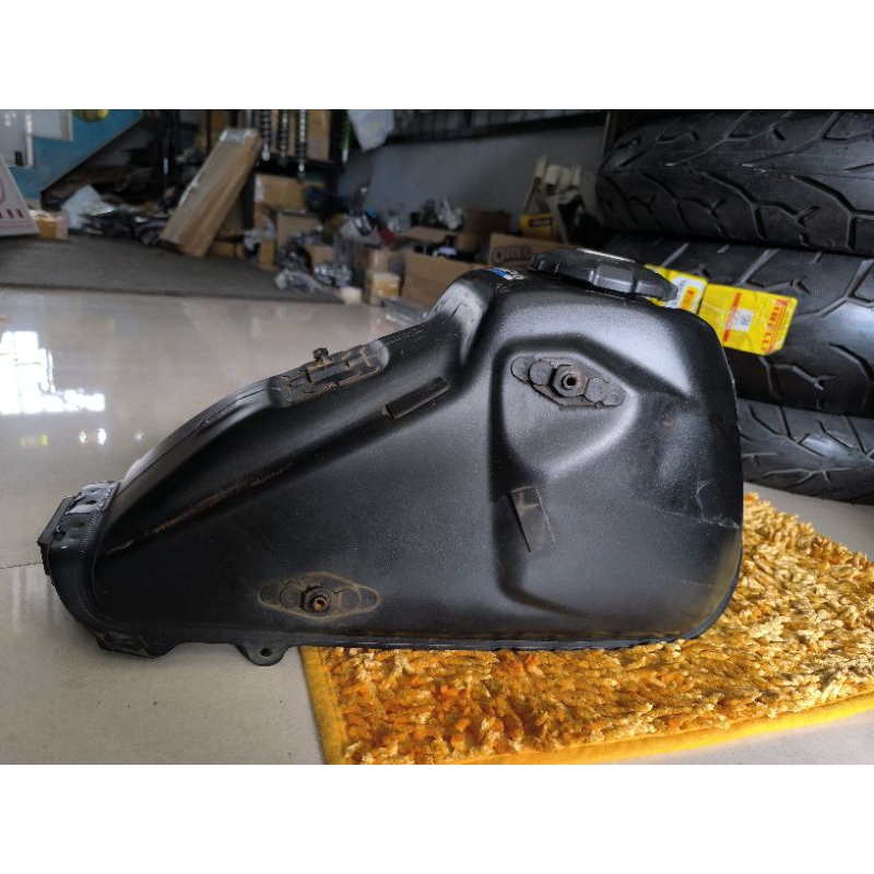 TANK TANGKI HONDA CRF 150 CRF150L ORI  ASLI SEKEN COPOTAN MOTOR NORMAL TERLARIS NO BOCOR BARANG SESU