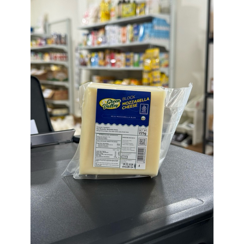 

Green Valley block mozzarella cheese 225Gr - INSTANT ONLY