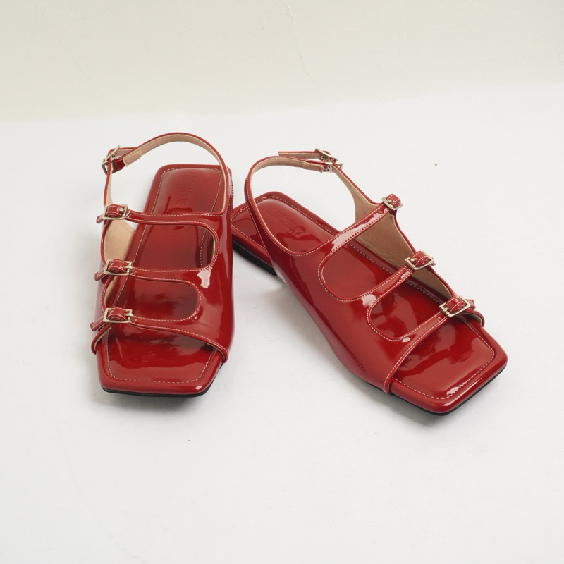 JASMINE CELOSIA / TEPLEK DAILY / SLIP ON SANDALS