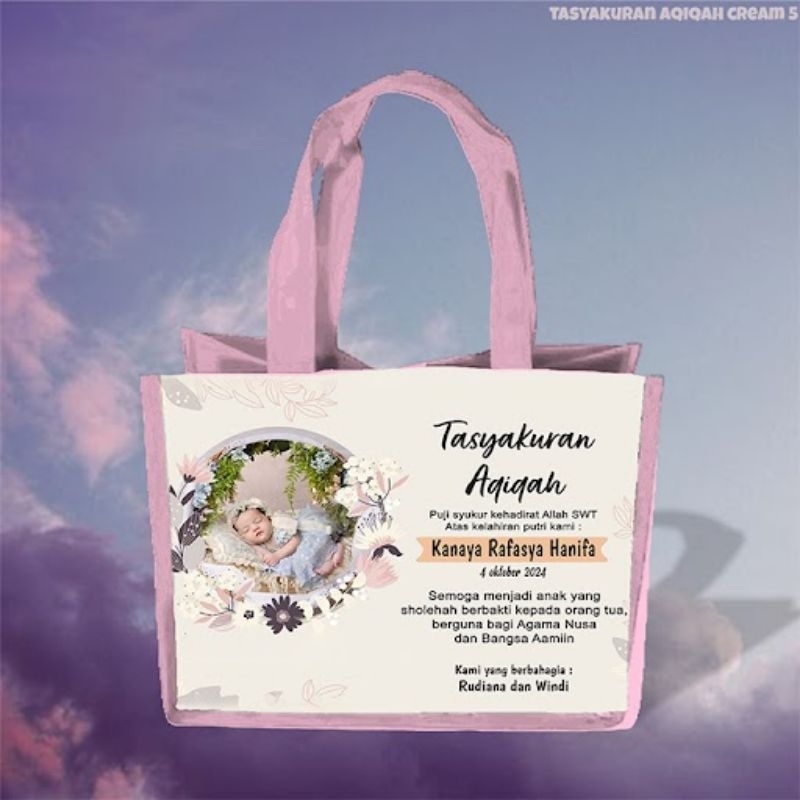 

Tas Souvenir Goodie Bag Tasyakuran Aqiqah / khitan / Tedak Sinten / Custom Nama Foto Kartun Anak Lucu