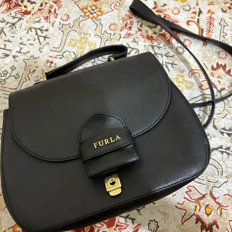 Preloved Slingbag Furla Black