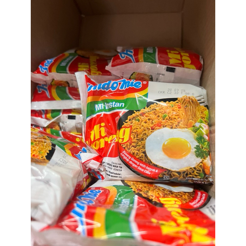 

Indomie Goreng / Soto / Ayam Bawang / Kari ayam