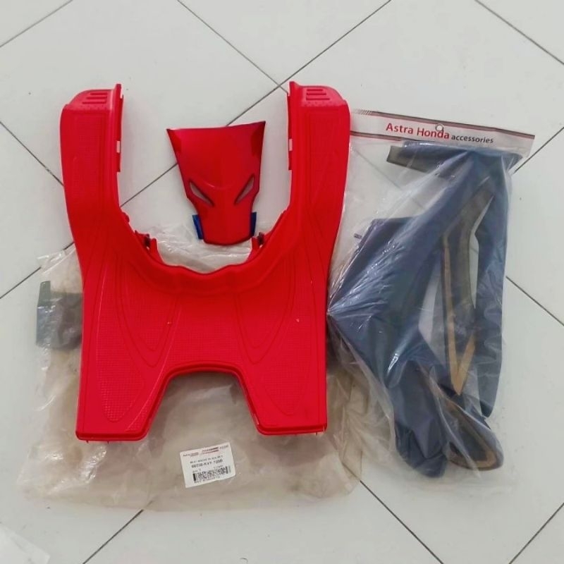 Cover set Pijakan Kaki merah/BeAT Karbu/Honda Accesories/ 08Z50-KVY-720B/HONDA