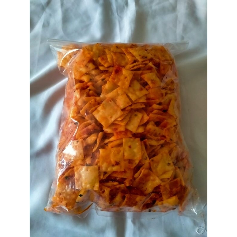 

keripik pangsit pedas 150gram