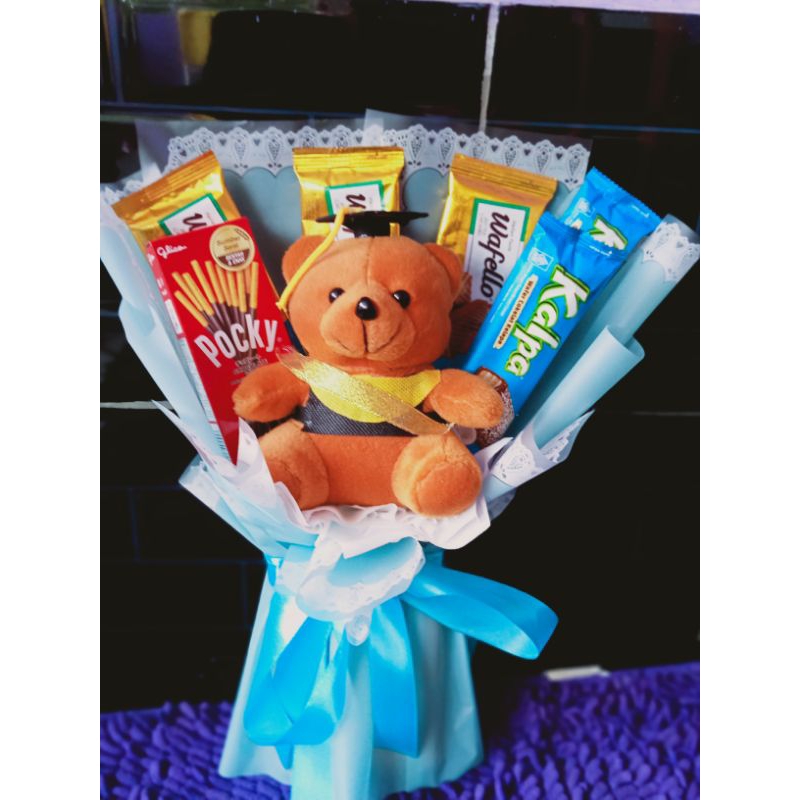 

buket snack wisudah