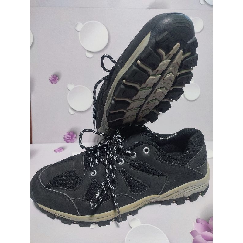 Sepatu trailrun NASSAU second