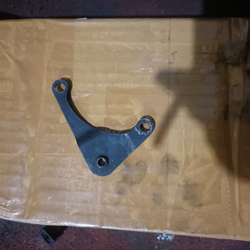 plat breket dudukan cover kap kaper dek sayap pelindung mesin sebelah ori yamaha mx king 150