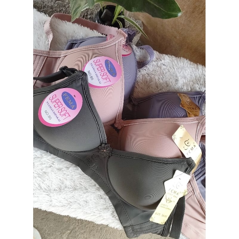 bra fema bra spons tanpa kawat bta import bra murah bra wanita