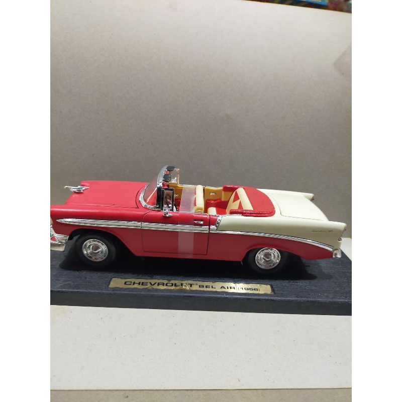 MOBIL DIECAST 1:18 CHEVROLET