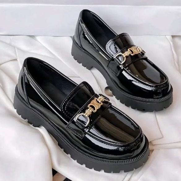 KODE M37G Gratis Ongkir Sepatu Wanita Kasual Sepatu Sekolah Hitam Docmart Gaya Terbaru Sepatu Wanita