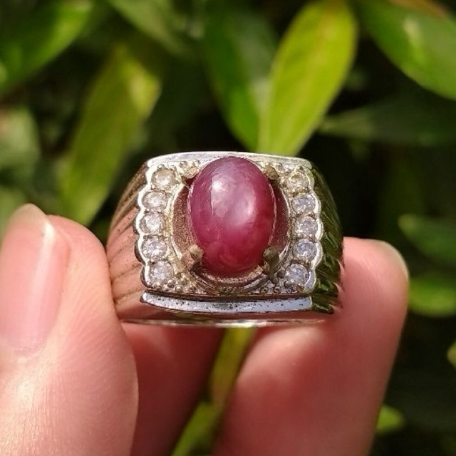 NATURAL PERMATA RUBY STAR RING MICROSETTING
