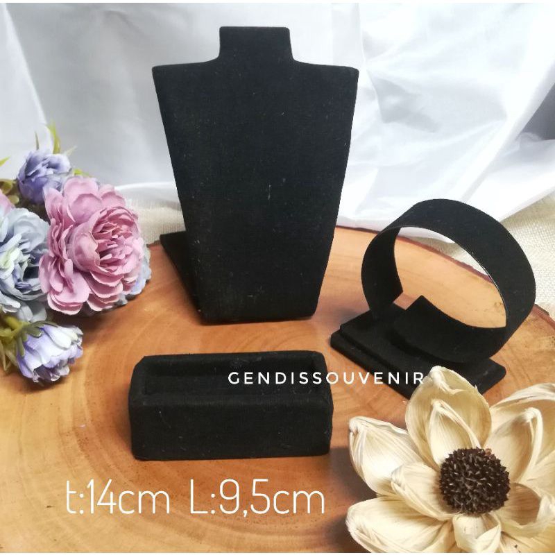 SATU SET DISPLAY PERHIASAN MODEL PAPAN - DISPLAY KALUNG -DISPLAY GELANG -DISPLAY CINCIN