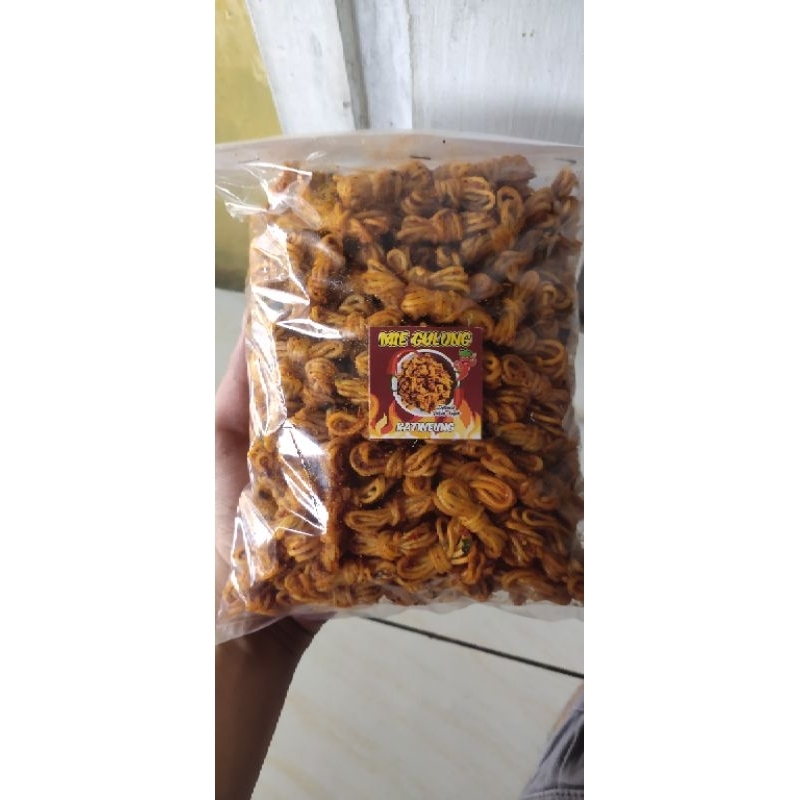 

khusus reseller berat 1 kilo mie gulung