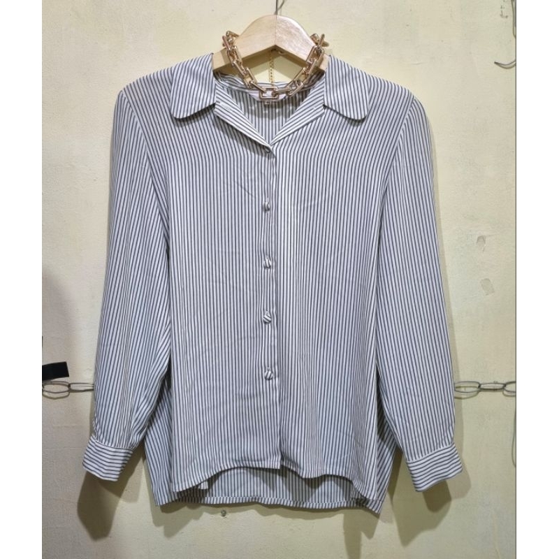 Blouse salur lengan balon