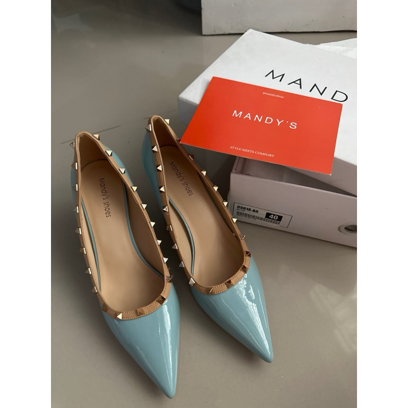 mandy’s shoes
