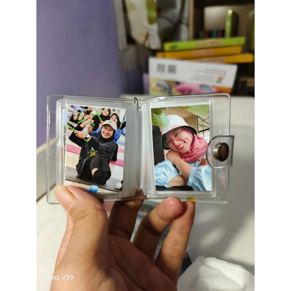 GANTUNGAN KUNCI (ALBUM POLAROID ISI 16 FOTO)