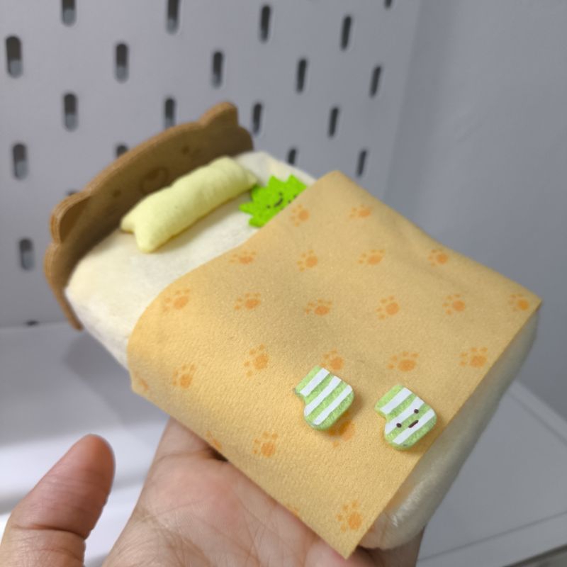 boneka kasur sumikko / sumikko gurashi / sumikko bed