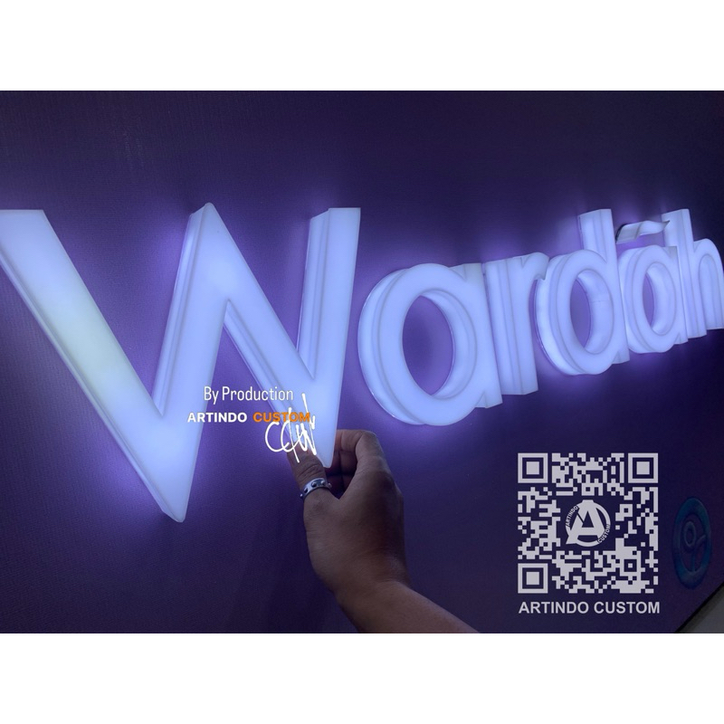 HURUF TIMBUL AKRILIK CUSTOM LAMPU LED BERGARANSI BERKUALITAS