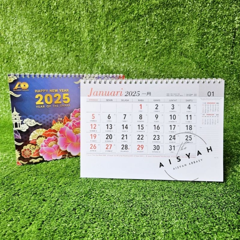 

kalender meja tahun 2025 kalender meja kerja Ao 702 ukuran besar 23,5x16,5 cm ( terima castume cetak merek)