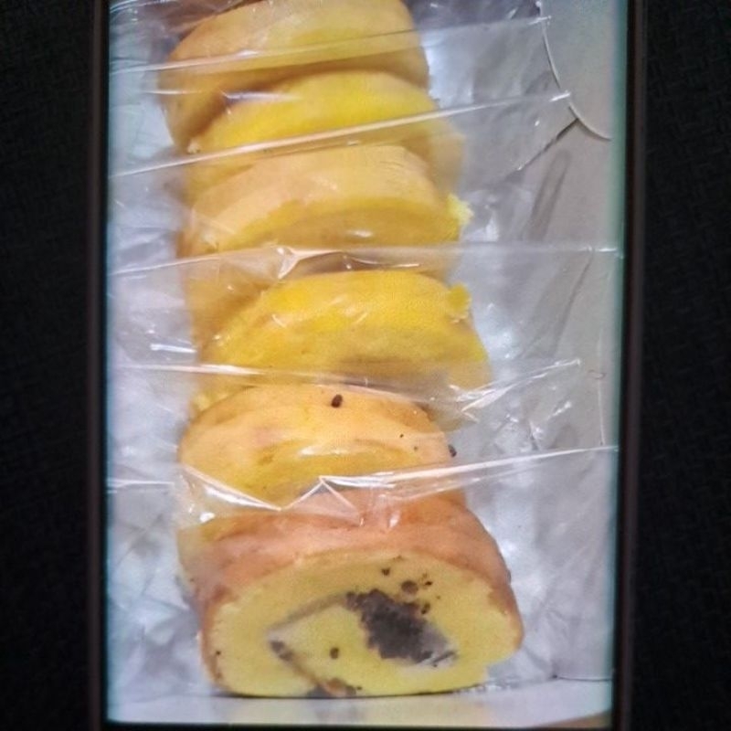 

BOLU GULUNG ISI COKLAT SLICE