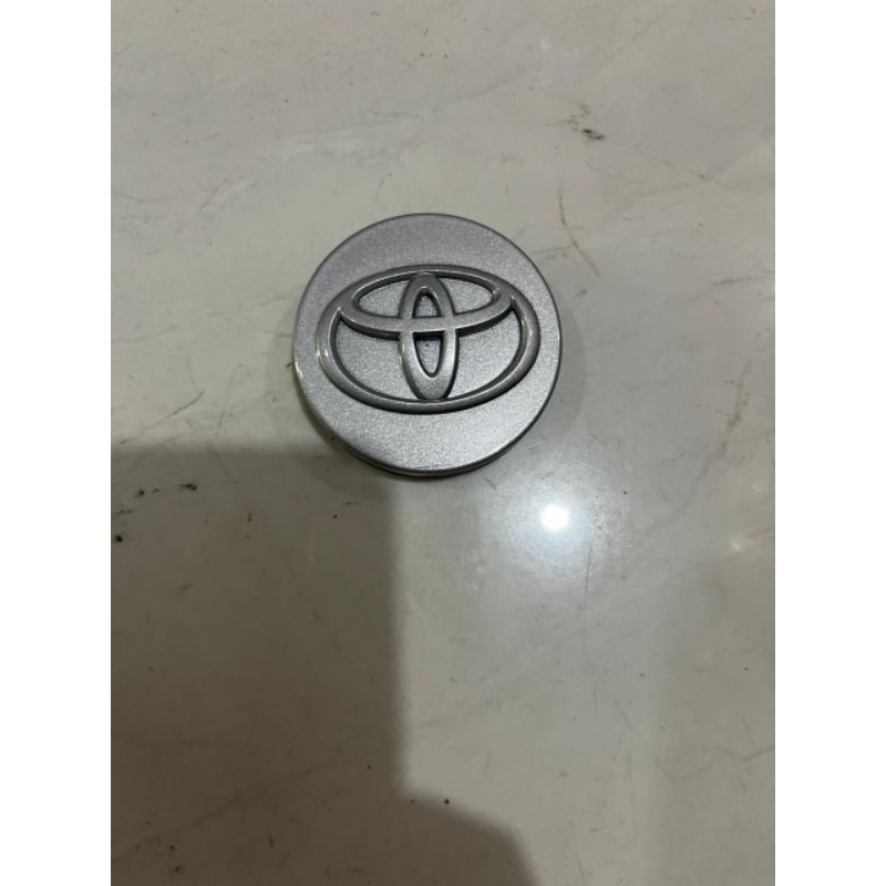 TUTUP DOP VELG DOP RODA TOYOTA AVANZA DIAMETER 5,7 CM ORIGINAL