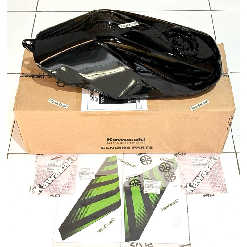 TANGKI TENGKI NINJA SS ZEBRA HITAM SET STRIPING STIKER HIJAU ZEBRA ORIGINAL 51001-0850-20A