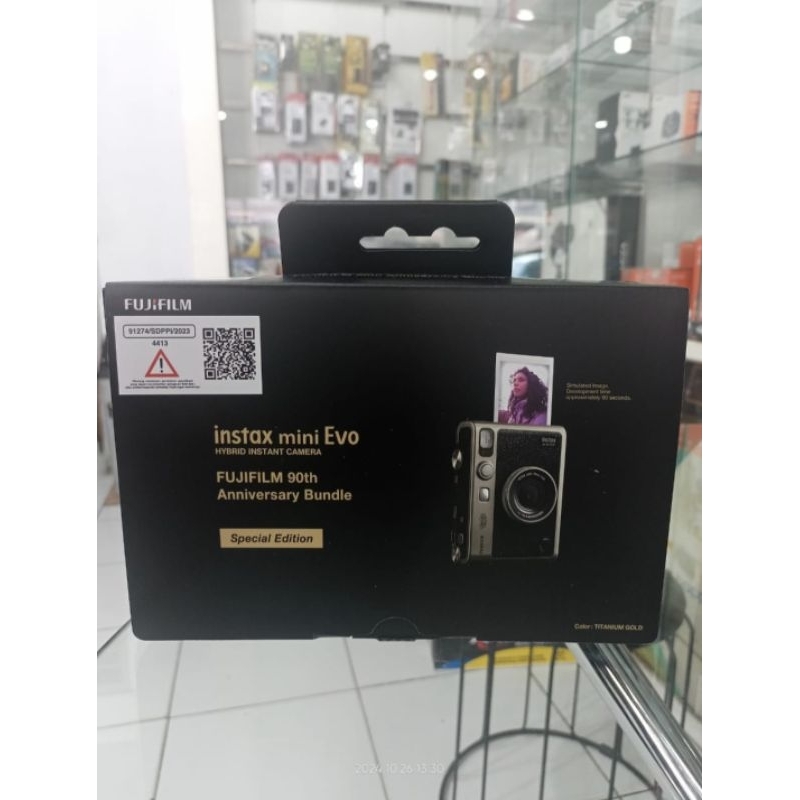KAMERA FUJIFILM INSTAX MINI EVO TITANIUM GOLD