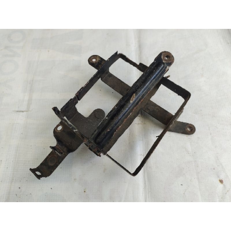 tempat aki honda Tiger lama Tiger revo