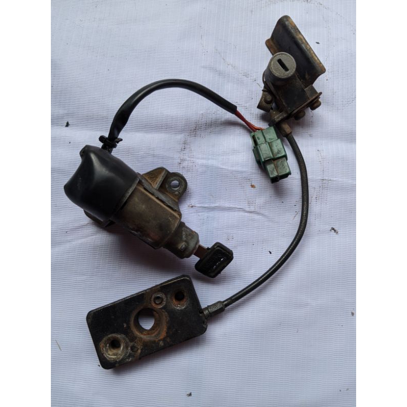 kunci kontak set kunci jok suzuki crystal