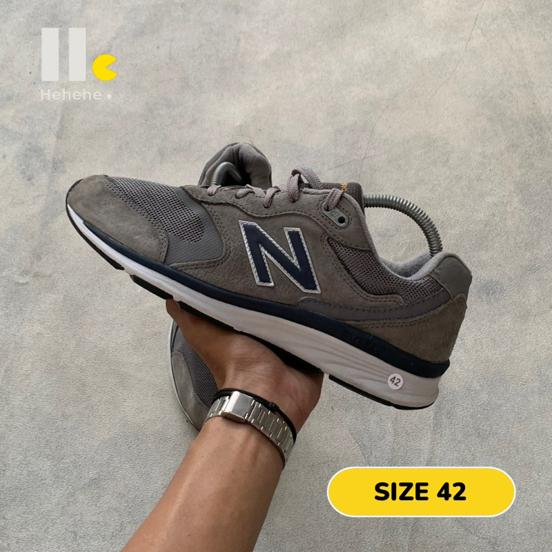 NB 880 Second 42 Original New balance