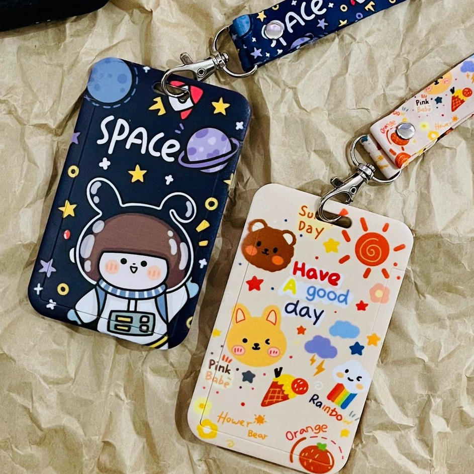 

First Arrival ID CARD HOLDER MOTIF KAWAII ASTRONOUT TEMPAT KARTU BEBEK BUNGA